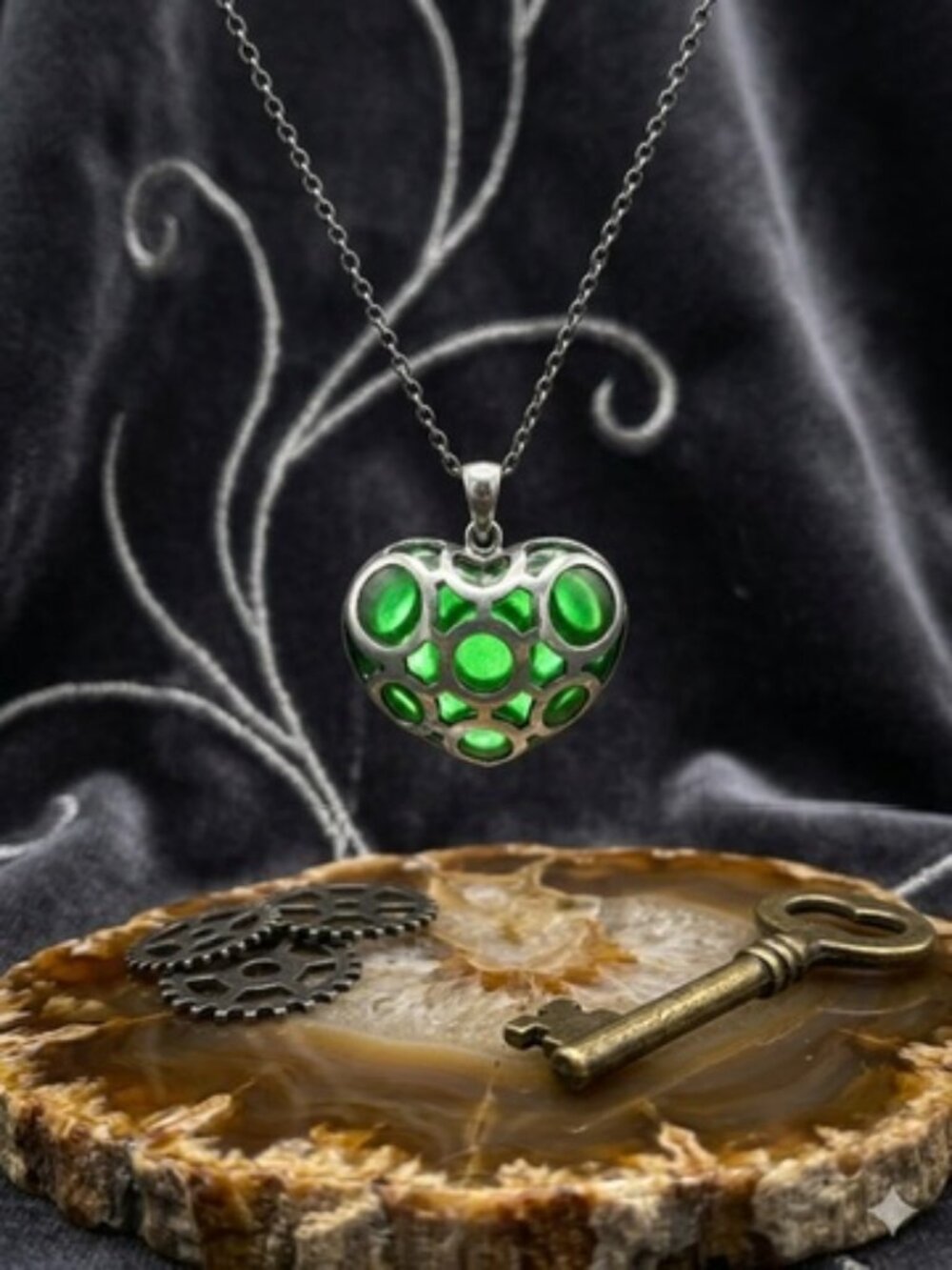 Enchanted Emerald-Green Crystal Heart Locket Necklace